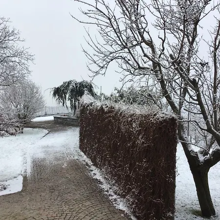 Apartment Ai Piedi Della Montagna *