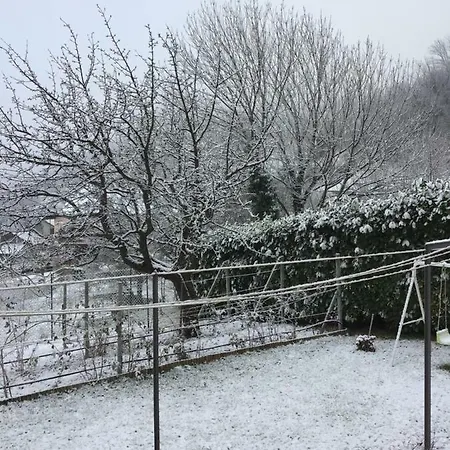 Apartment Ai Piedi Della Montagna *