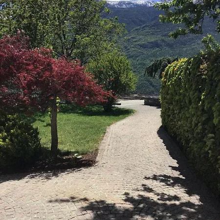 Ai Piedi Della Montagna * Châtillon